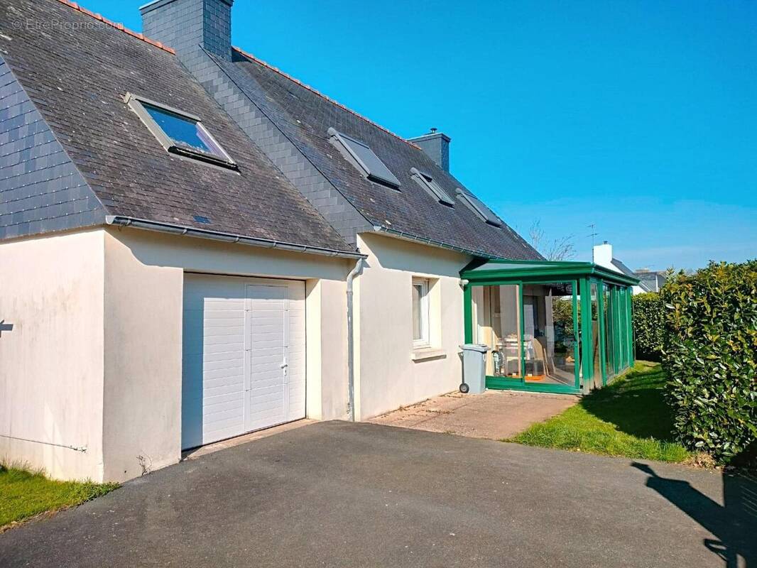 Photo 1 - Maison à PLOMELIN