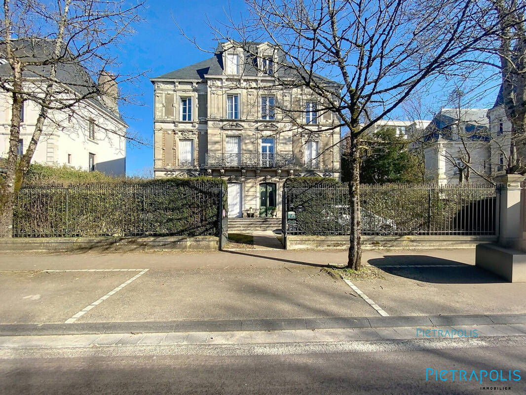 Maison à CHAUMONT