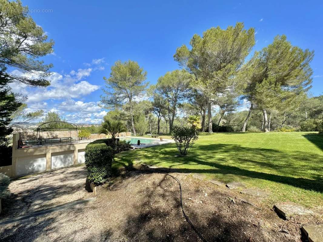 Maison à AIX-EN-PROVENCE