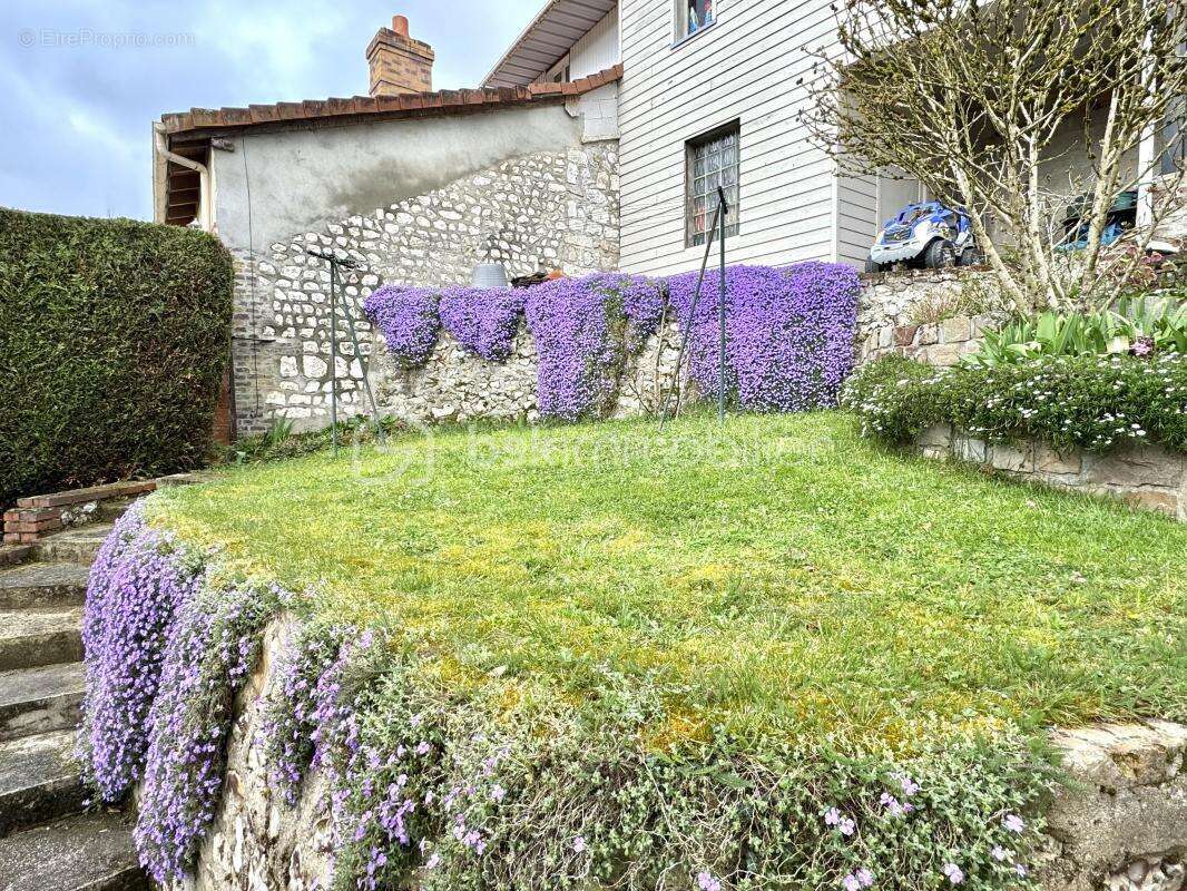Maison à ELBEUF
