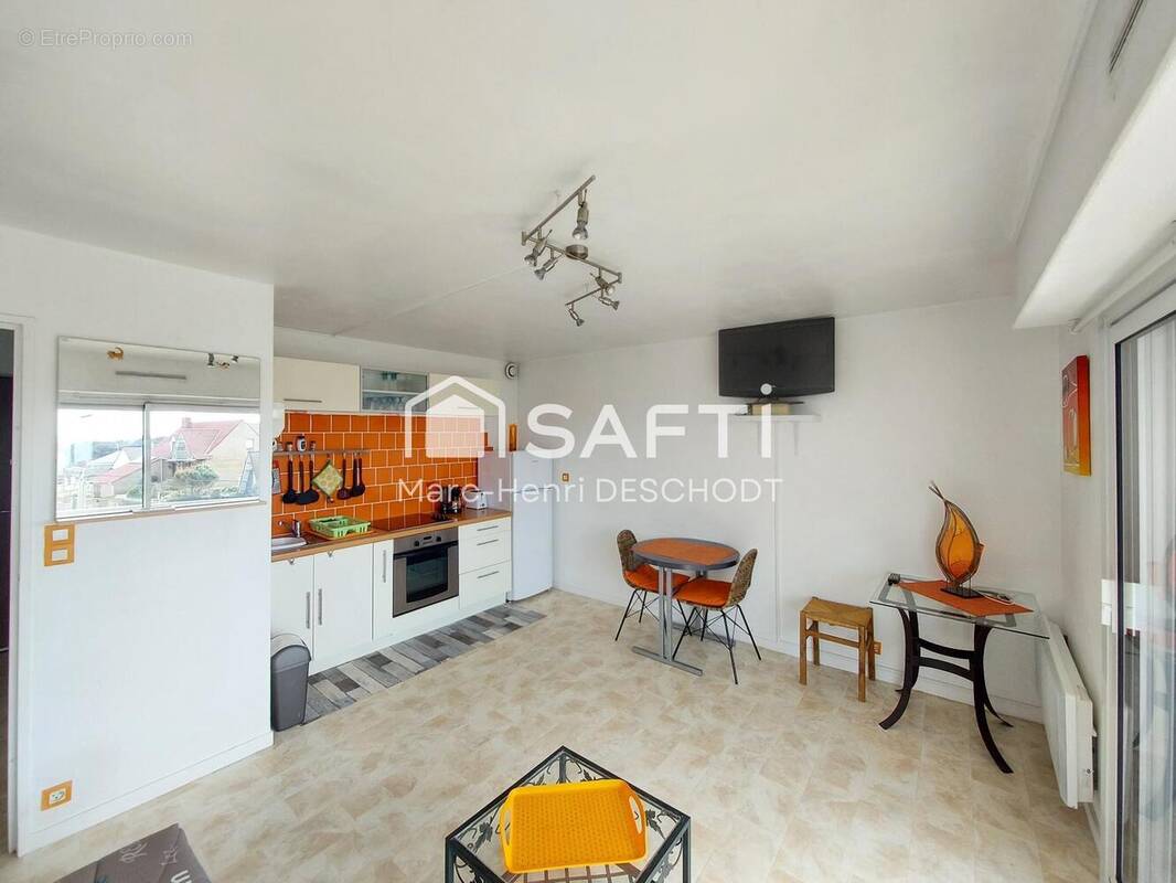 Photo 1 - Appartement à CAMIERS