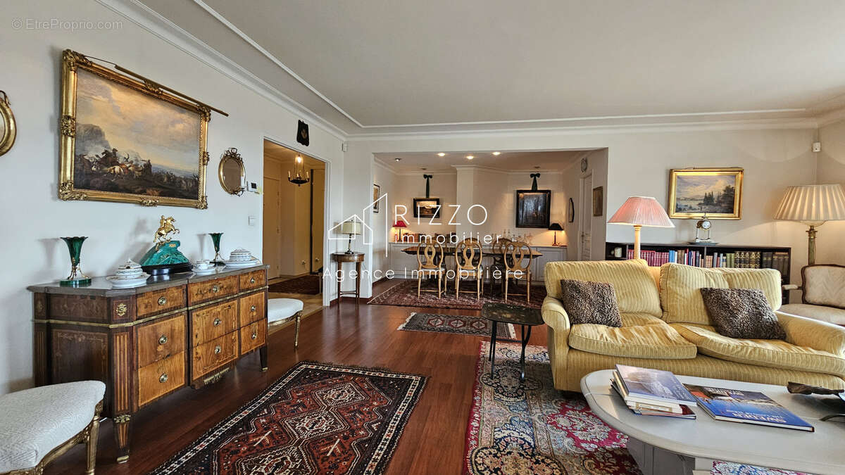 Appartement à DIVONNE-LES-BAINS