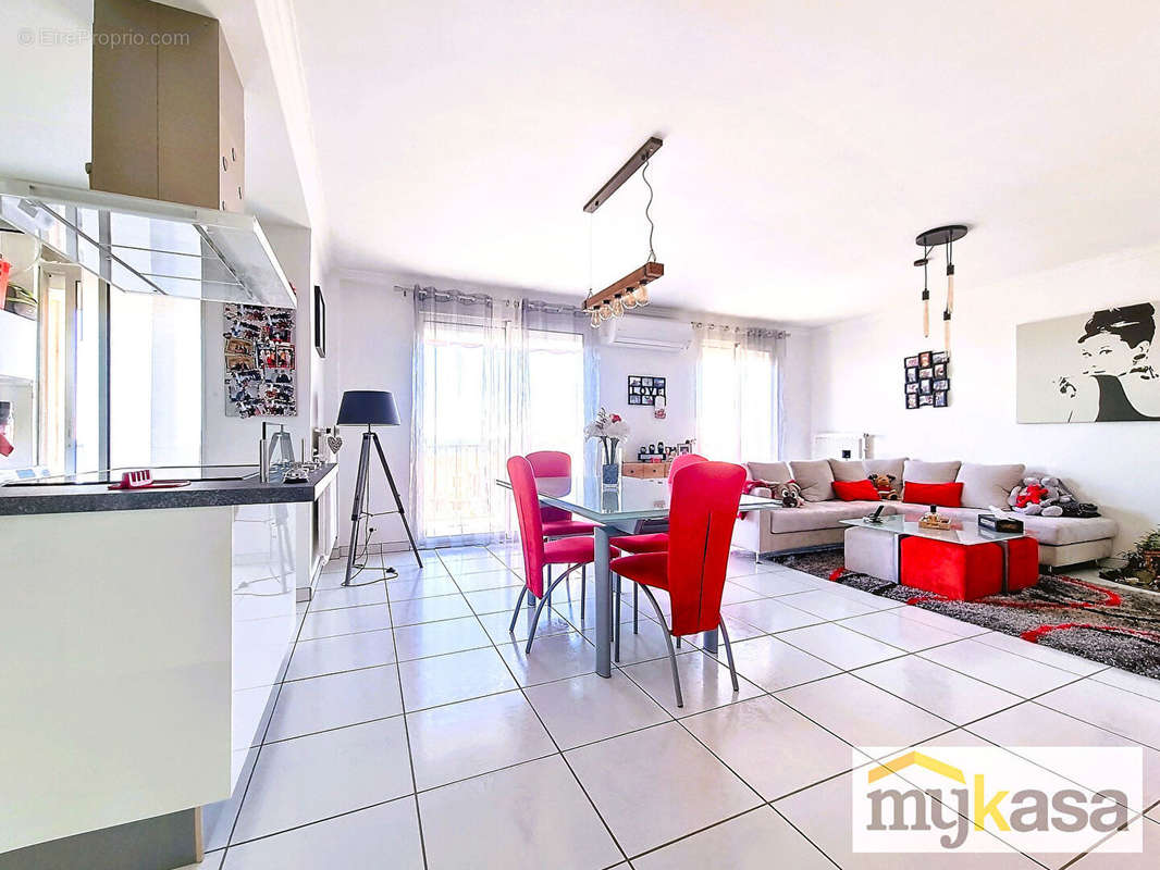 Appartement à PORT-DE-BOUC