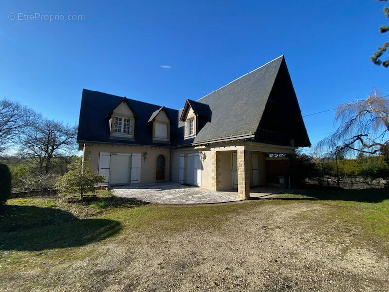 Maison à MONTRICHARD