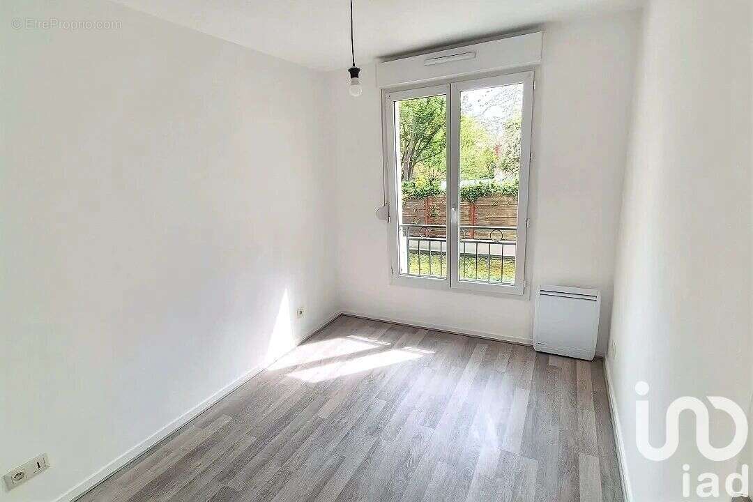 Photo 9 - Appartement à NOISY-LE-SEC