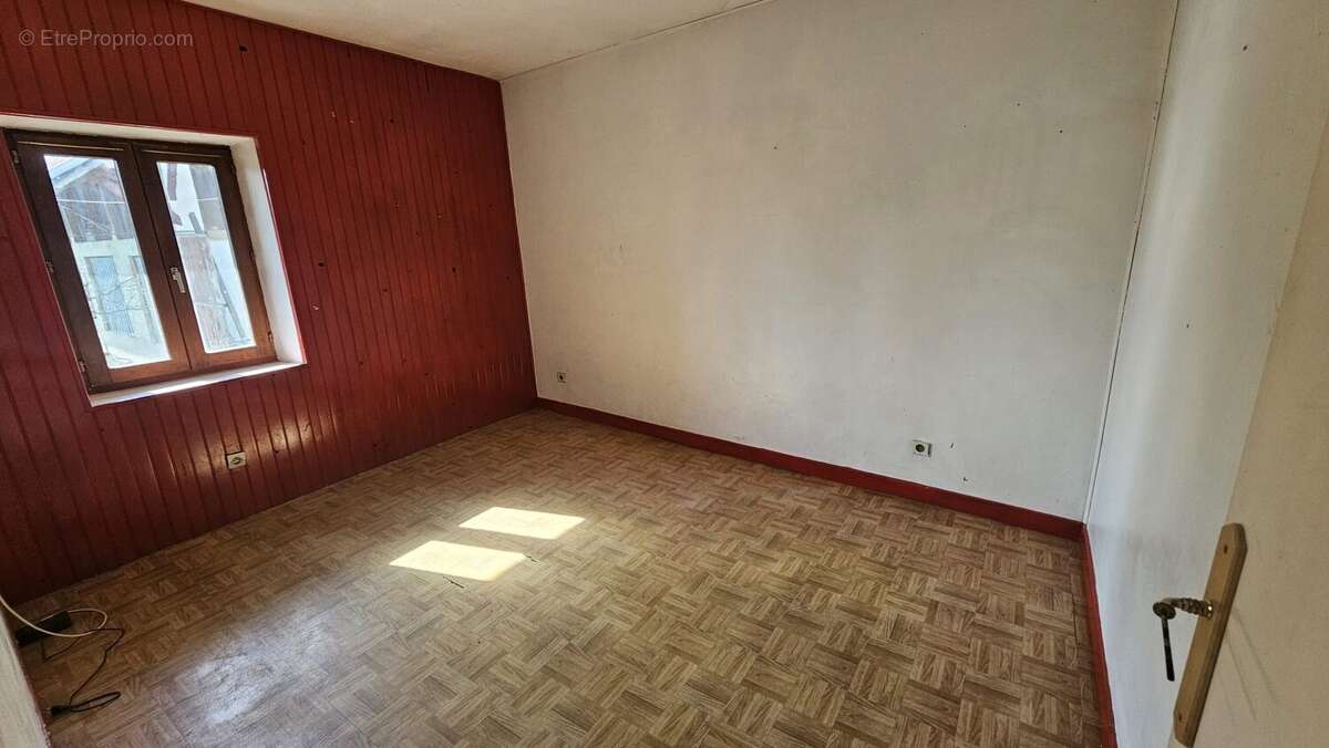 Appartement à ALBENS