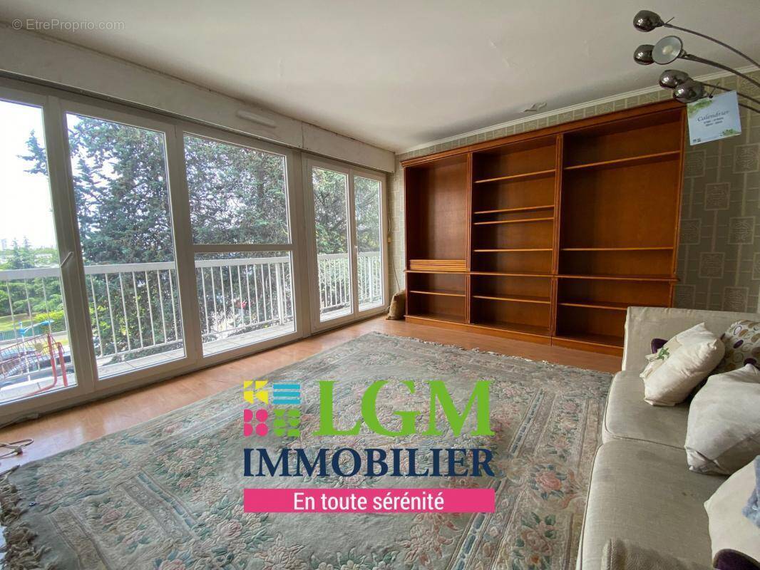 Appartement à SARCELLES