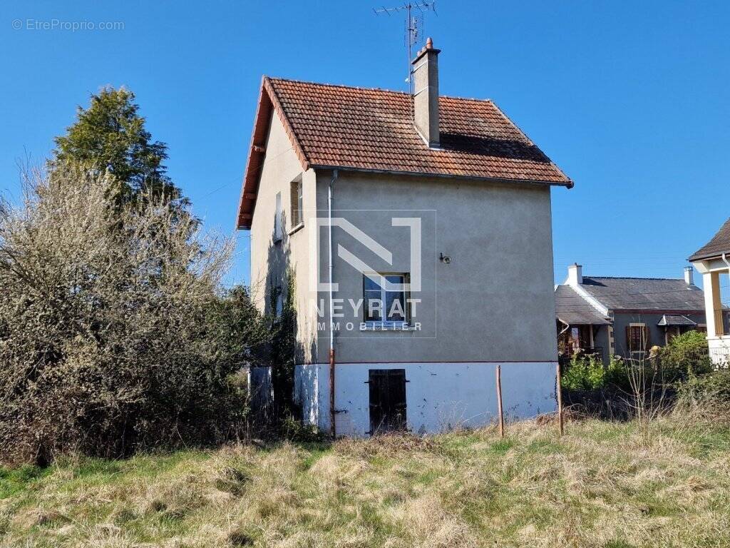 Maison à GUEUGNON