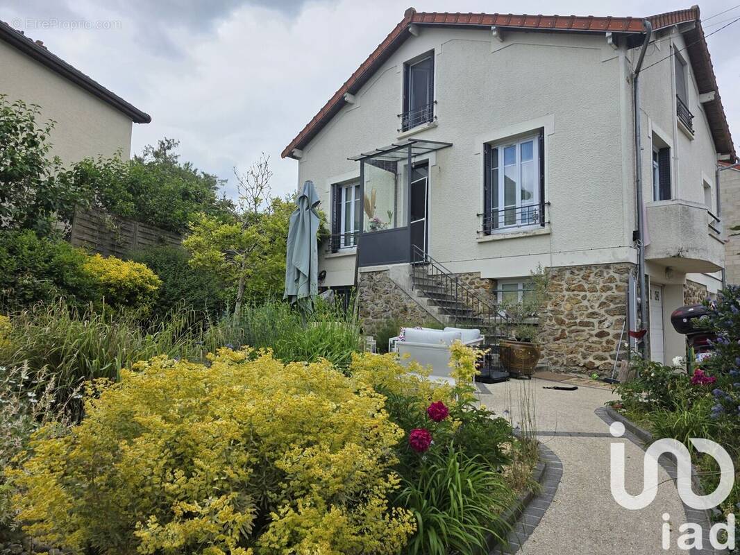 Photo 1 - Maison à COUBRON
