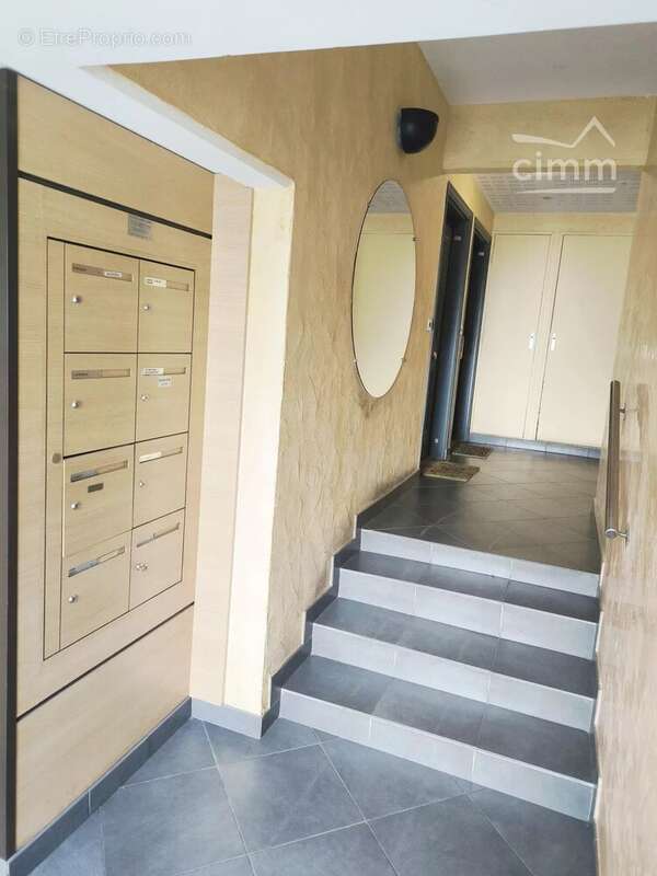 Appartement à VAULX-EN-VELIN