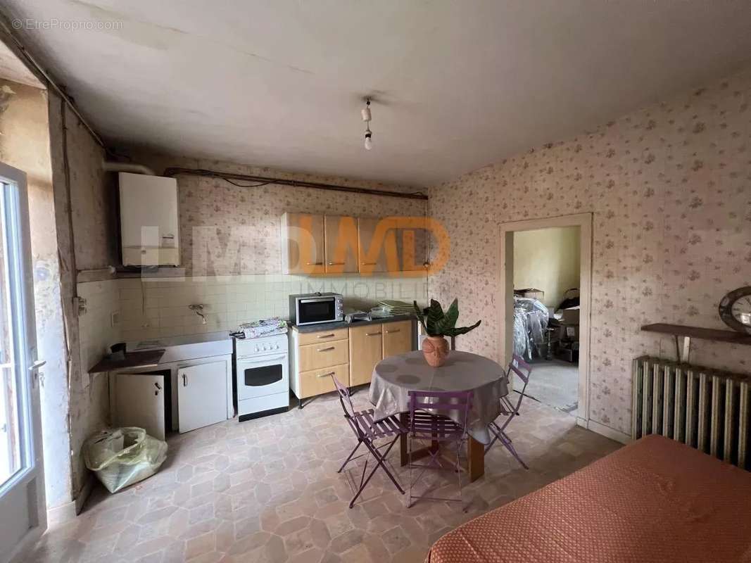 Appartement à AUBIN
