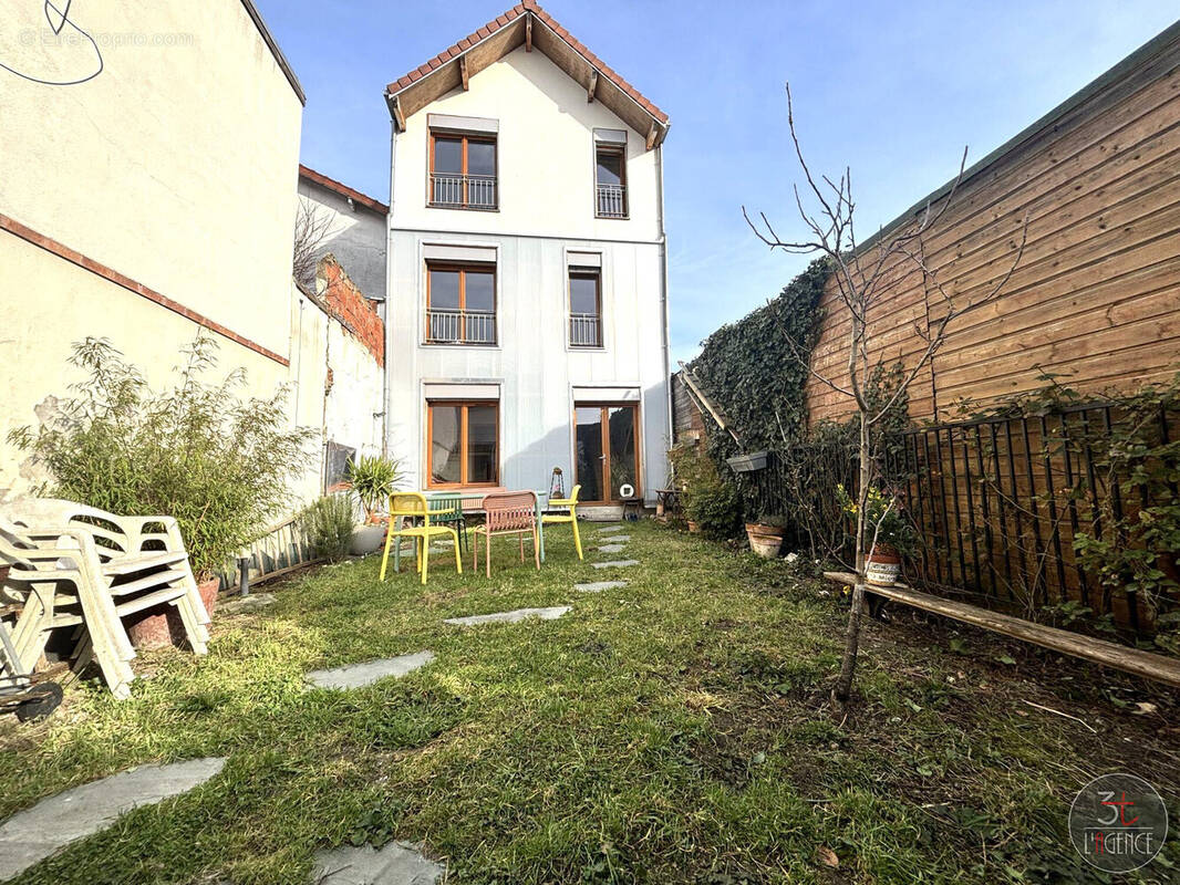 Maison à FONTENAY-SOUS-BOIS