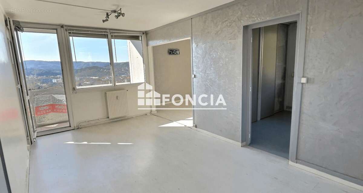 Appartement à FIRMINY