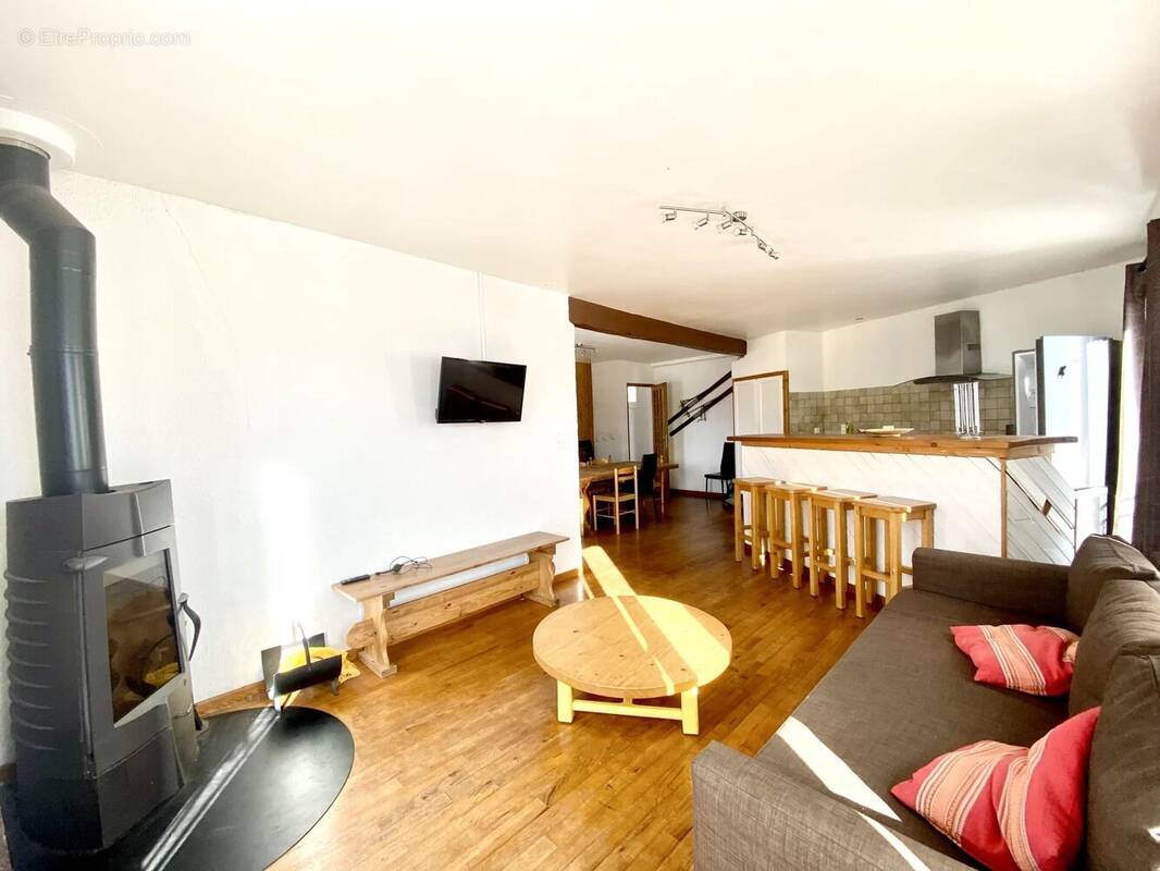 Appartement à FORMIGUERES