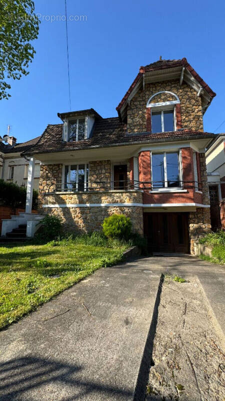 Maison à ENGHIEN-LES-BAINS