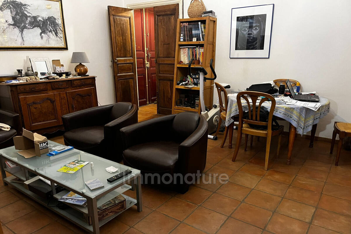 Appartement à GANGES