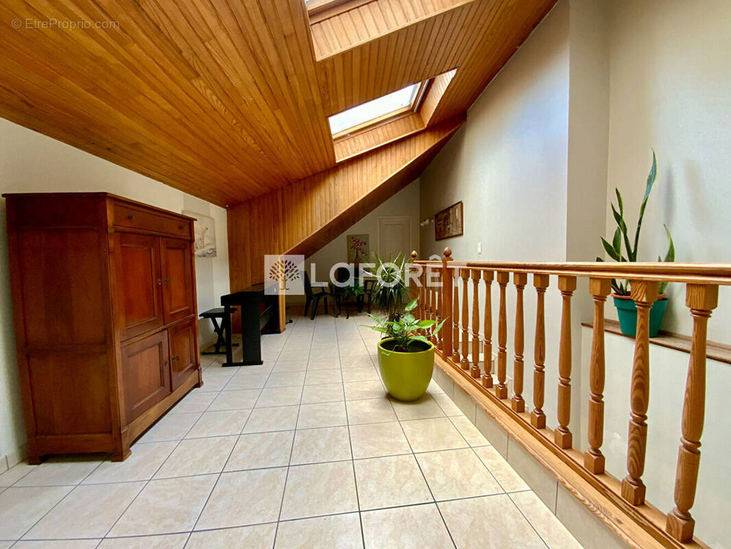 Maison à LAVARDAC