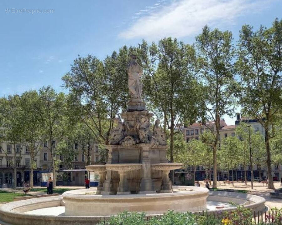 Appartement à LYON-6E