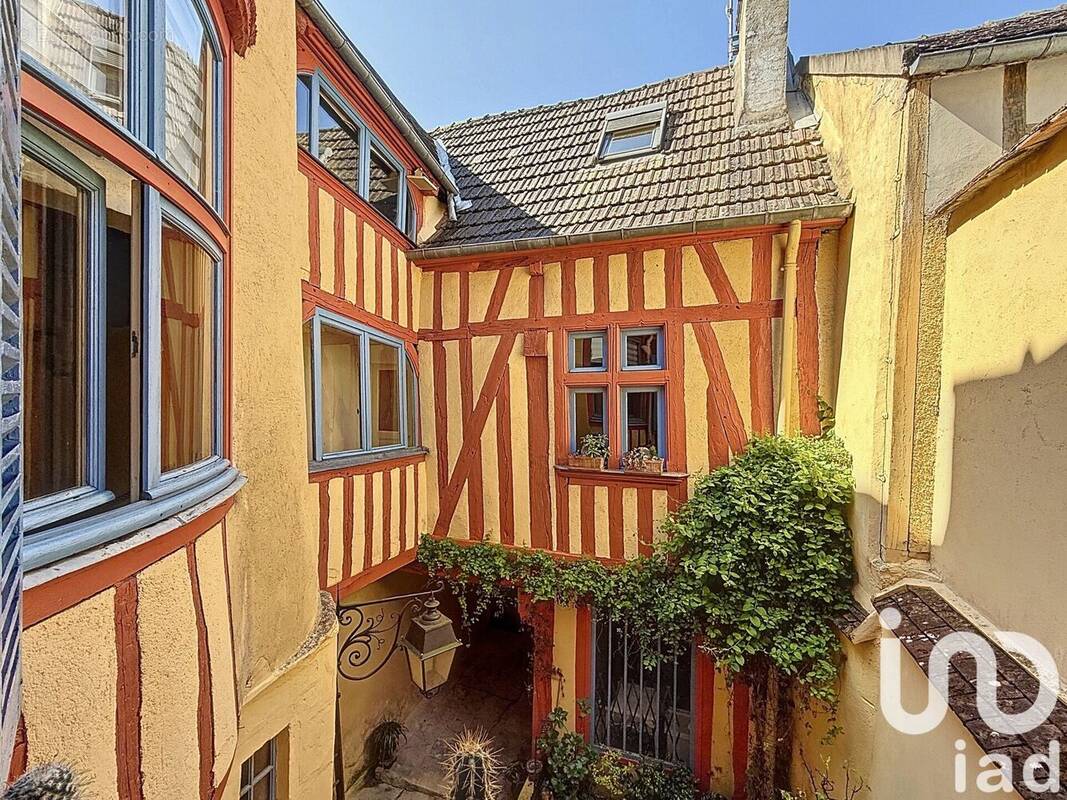 Photo 1 - Maison à AUXERRE