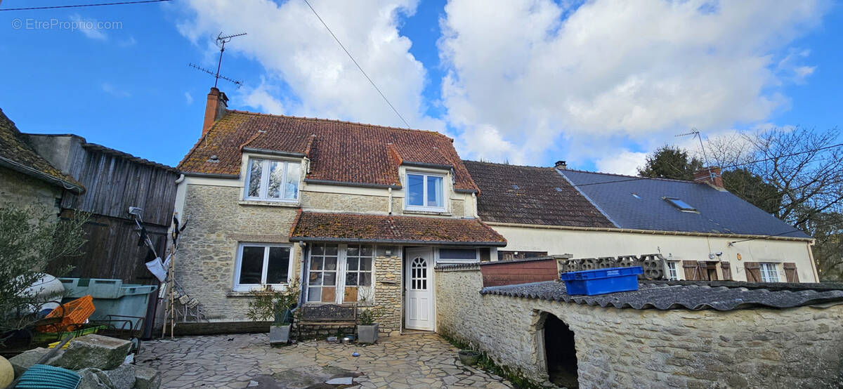 Maison à GRANDCAMP-MAISY