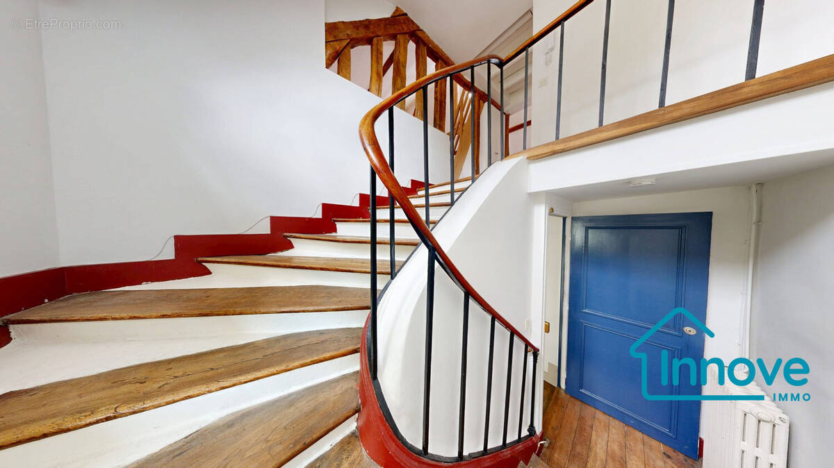 Appartement à VERSAILLES