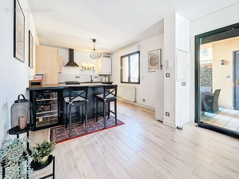 Appartement à CRAPONNE