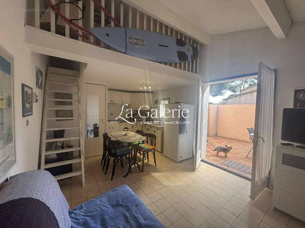 Appartement à HYERES