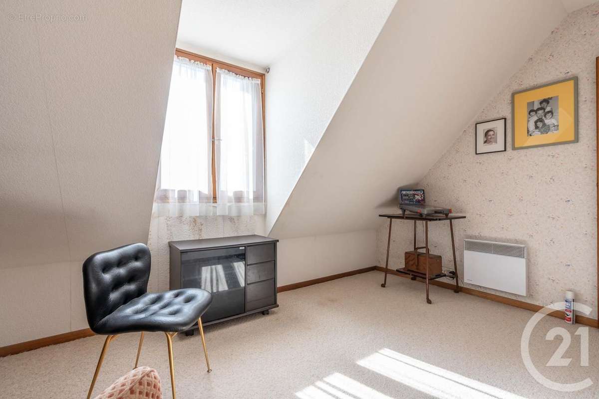 Maison à DAMPMART