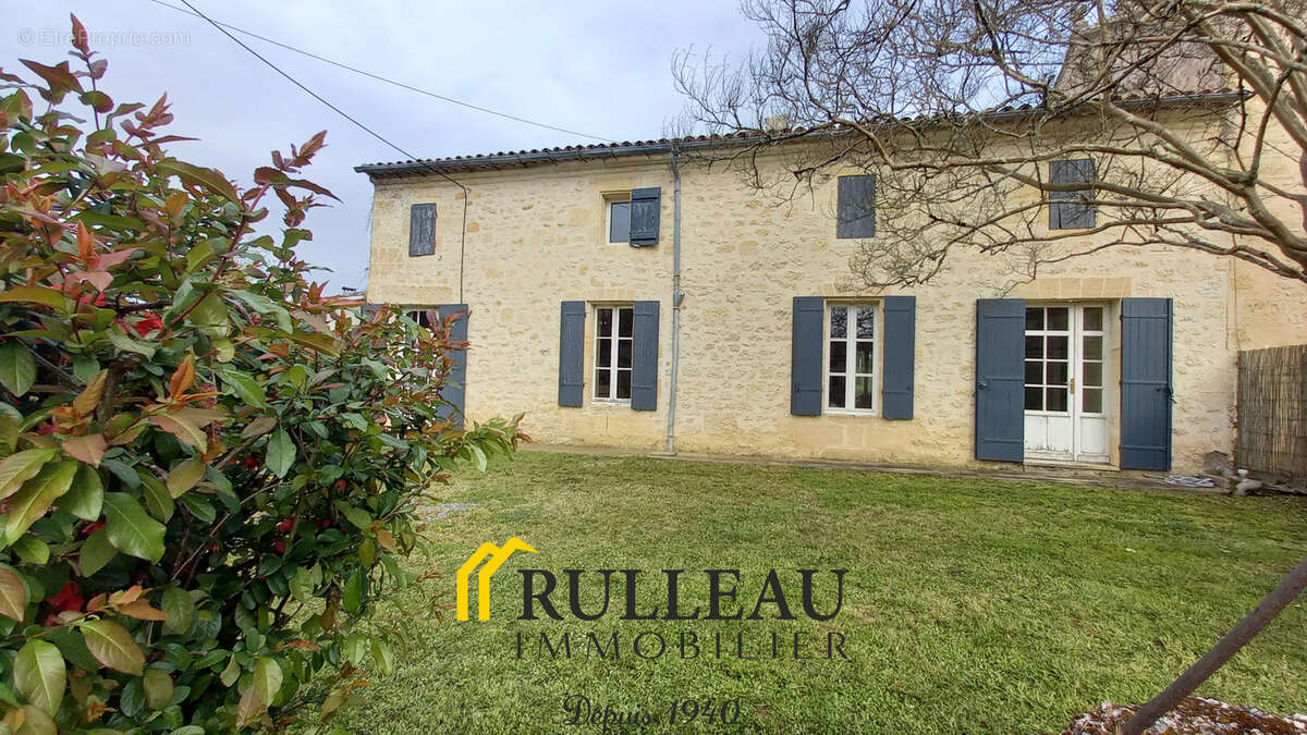 Maison à SALIGNAC