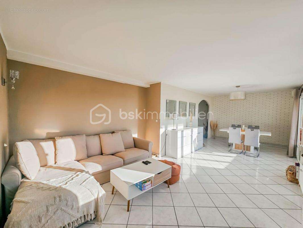 Appartement à NIMES