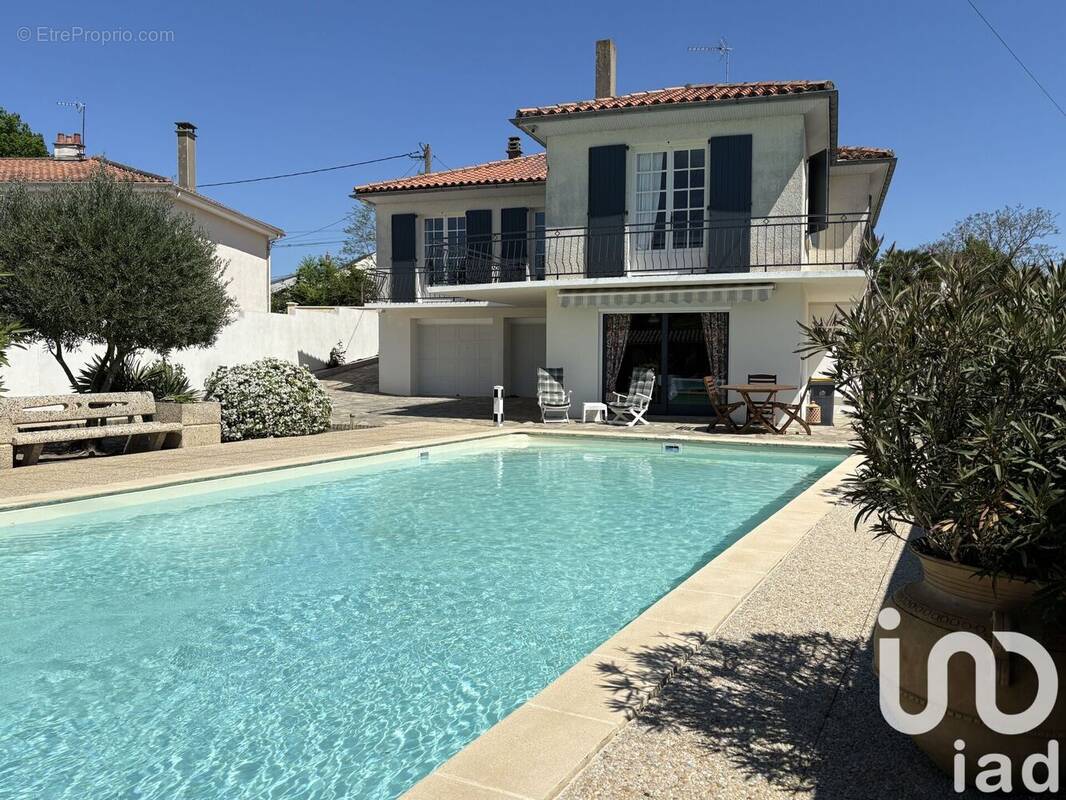 Photo 1 - Maison à CHATILLON-SUR-THOUET