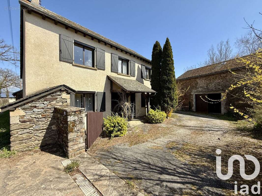 Photo 2 - Maison à CAMJAC
