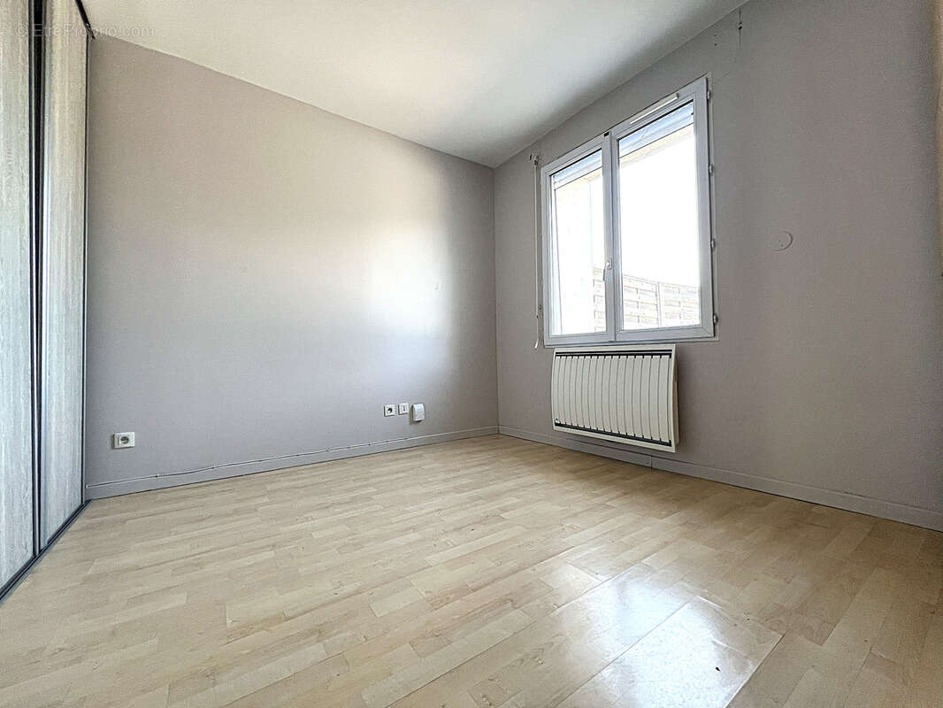 Appartement à MAGNY-LE-HONGRE