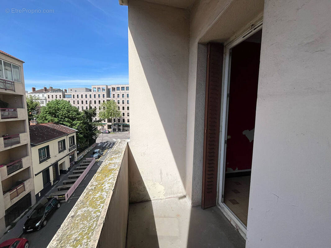 Appartement à LYON-8E