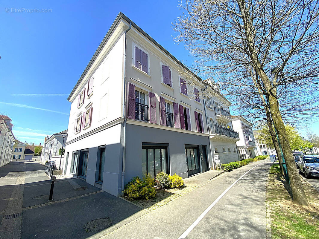 Appartement à MAGNY-LE-HONGRE