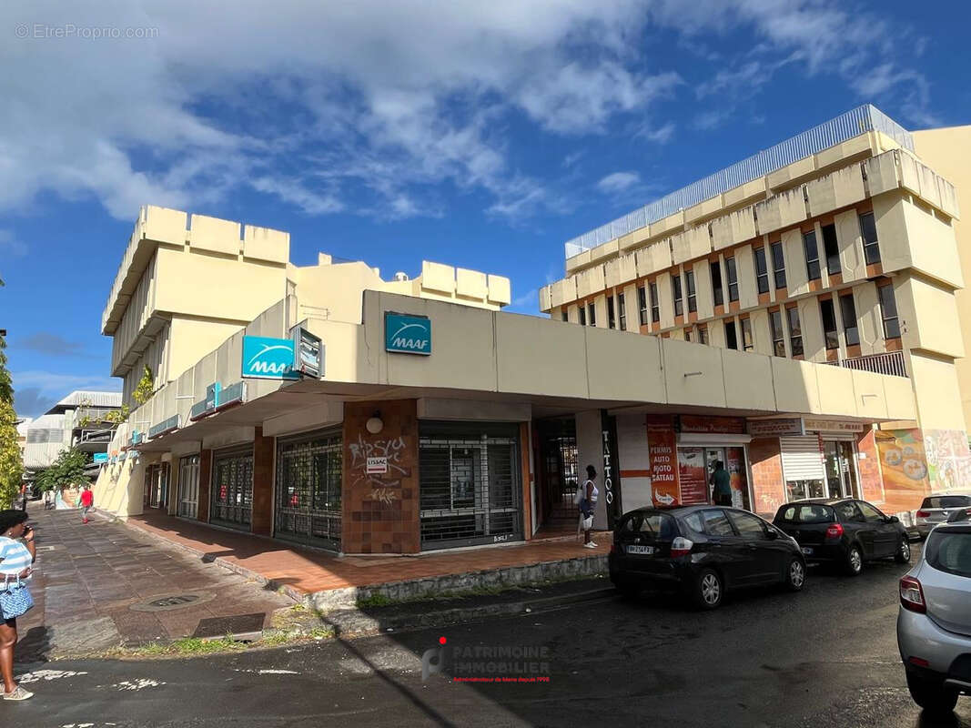 Commerce à POINTE-A-PITRE