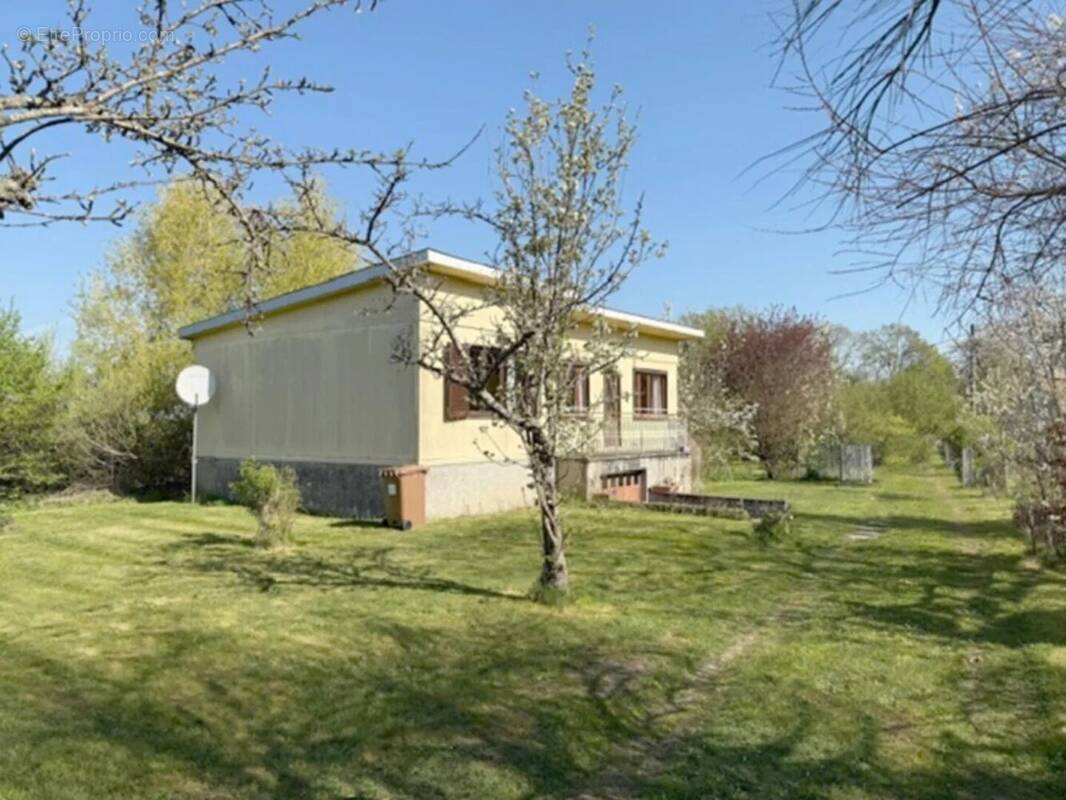 Maison à GAMBAIS