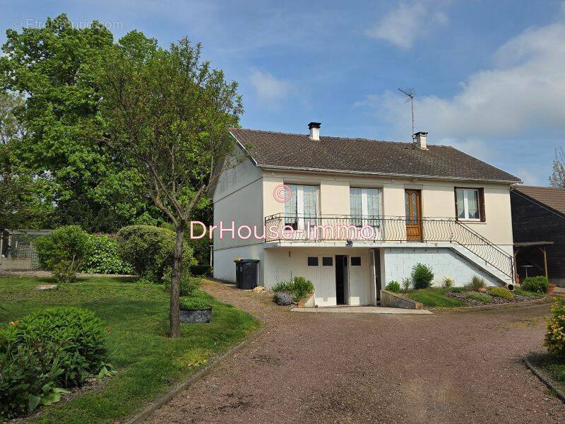 Maison à MIREBEAU