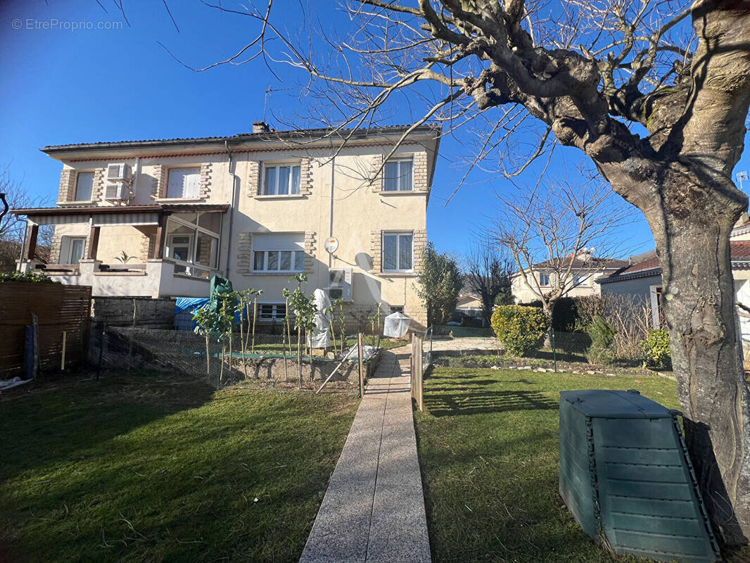 Maison à LUZECH