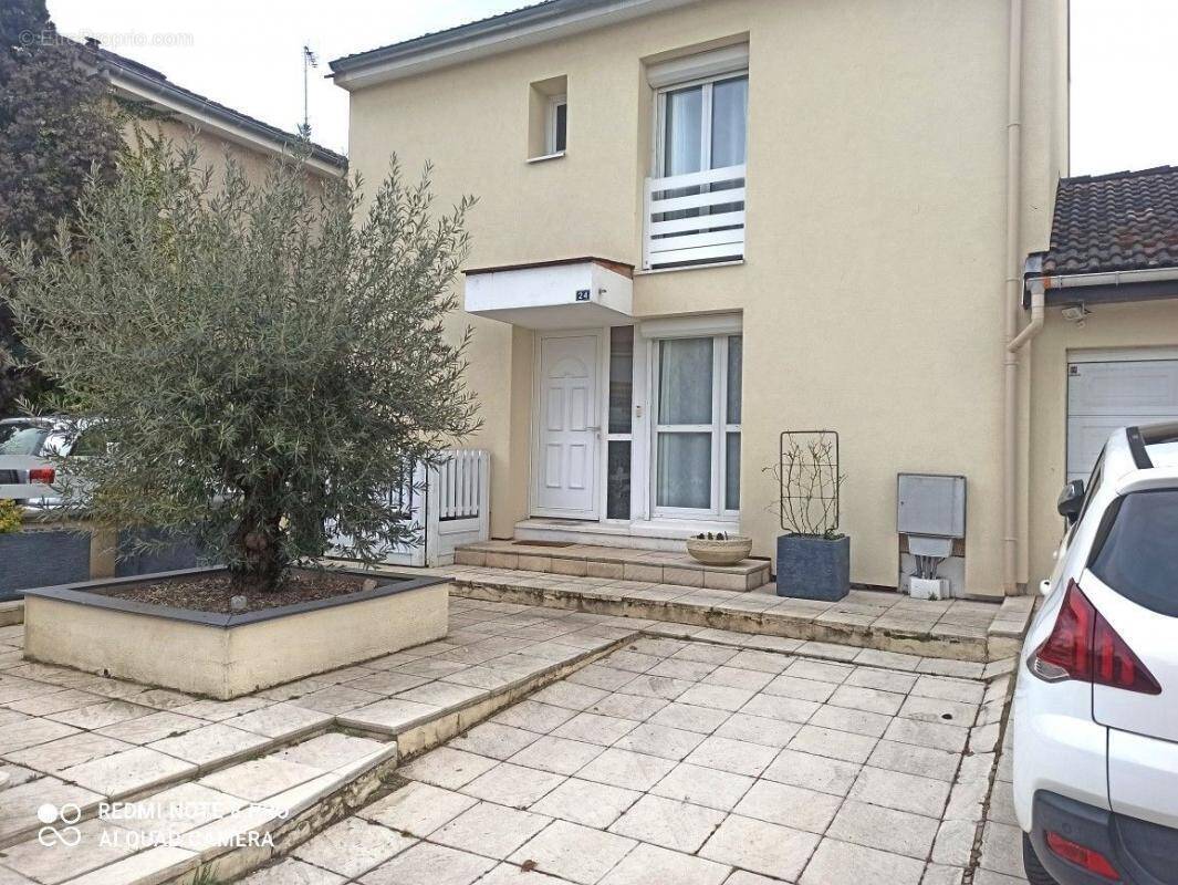 Maison à SAINT-CYPRIEN