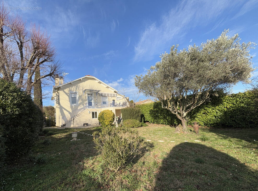 Maison à SAUZET