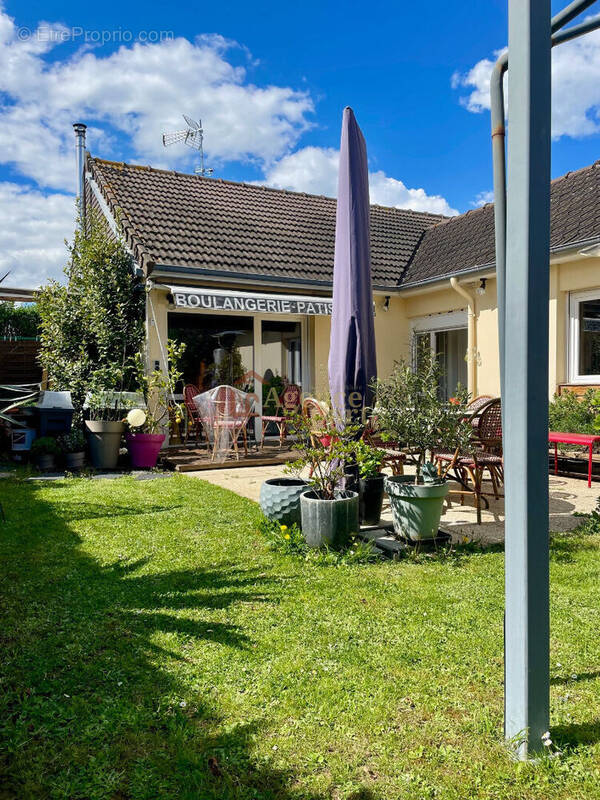 Maison à ARGENCES