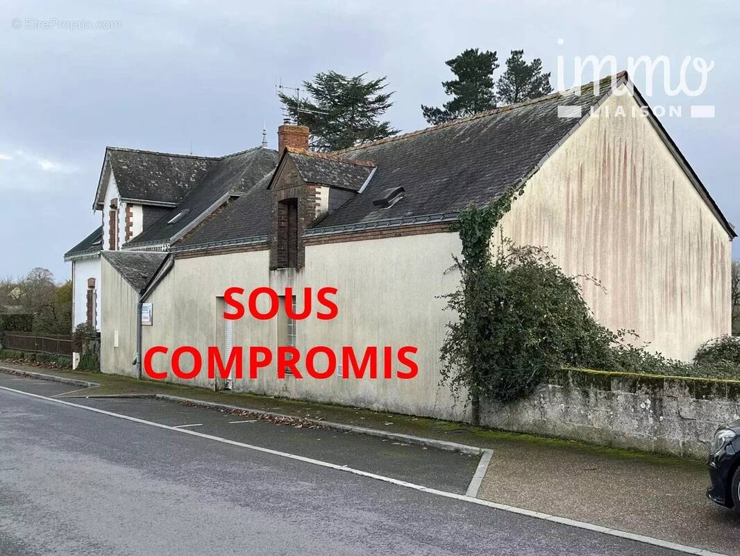 Maison à JOUE-SUR-ERDRE