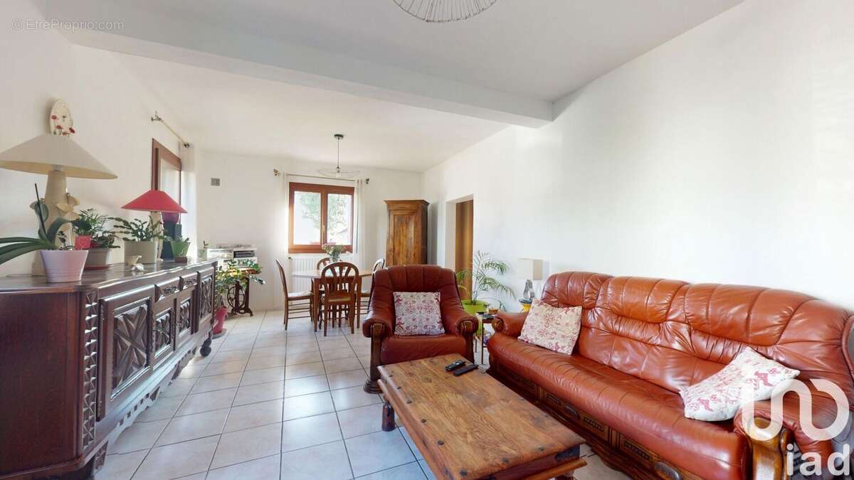 Photo 2 - Maison à TRAPPES
