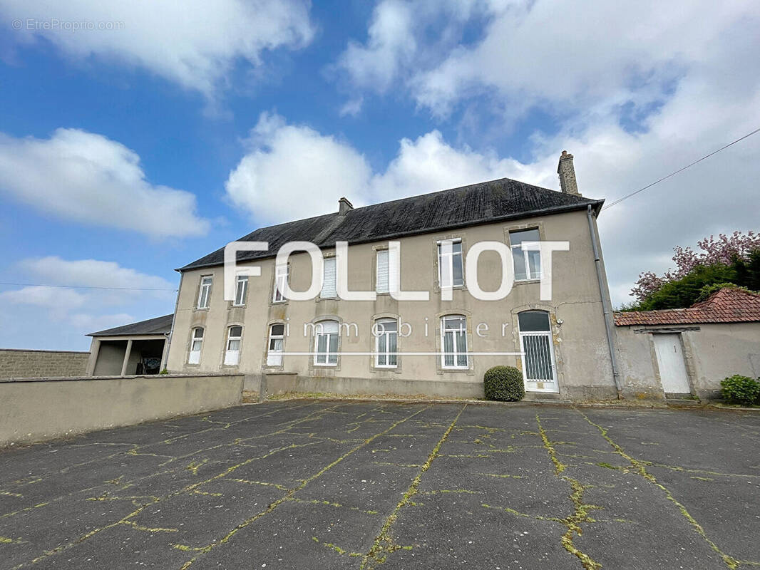 Maison à CARENTAN