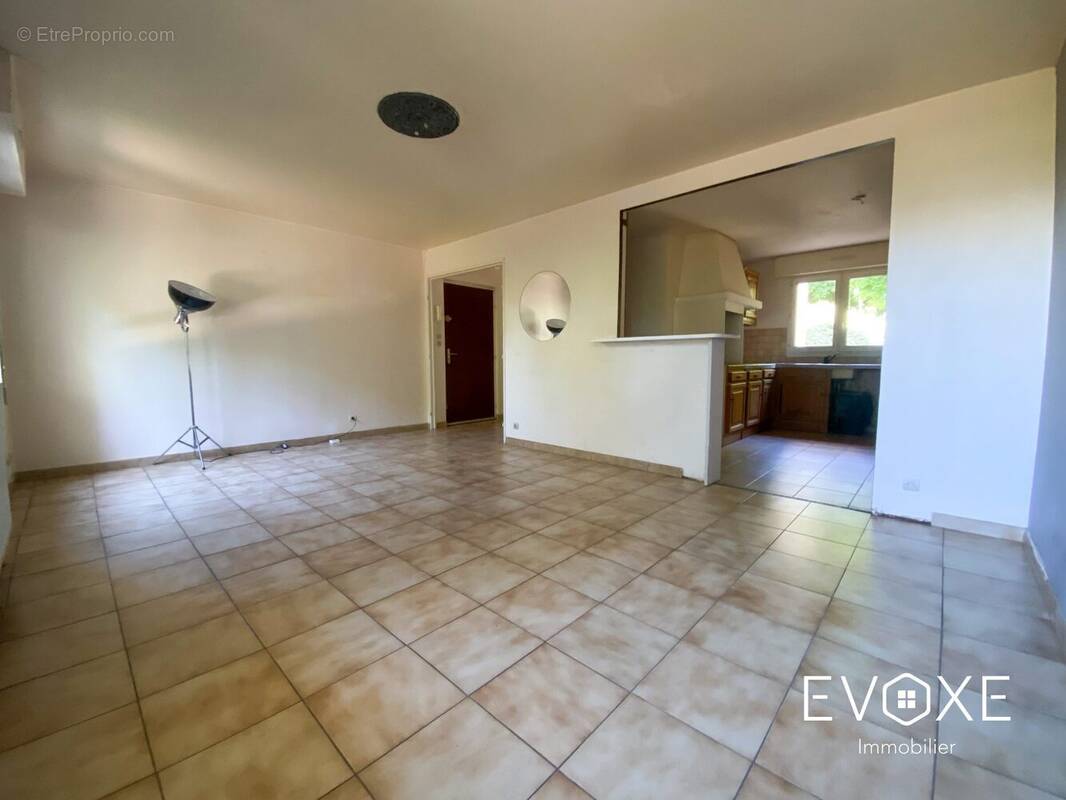 Appartement à ERMONT