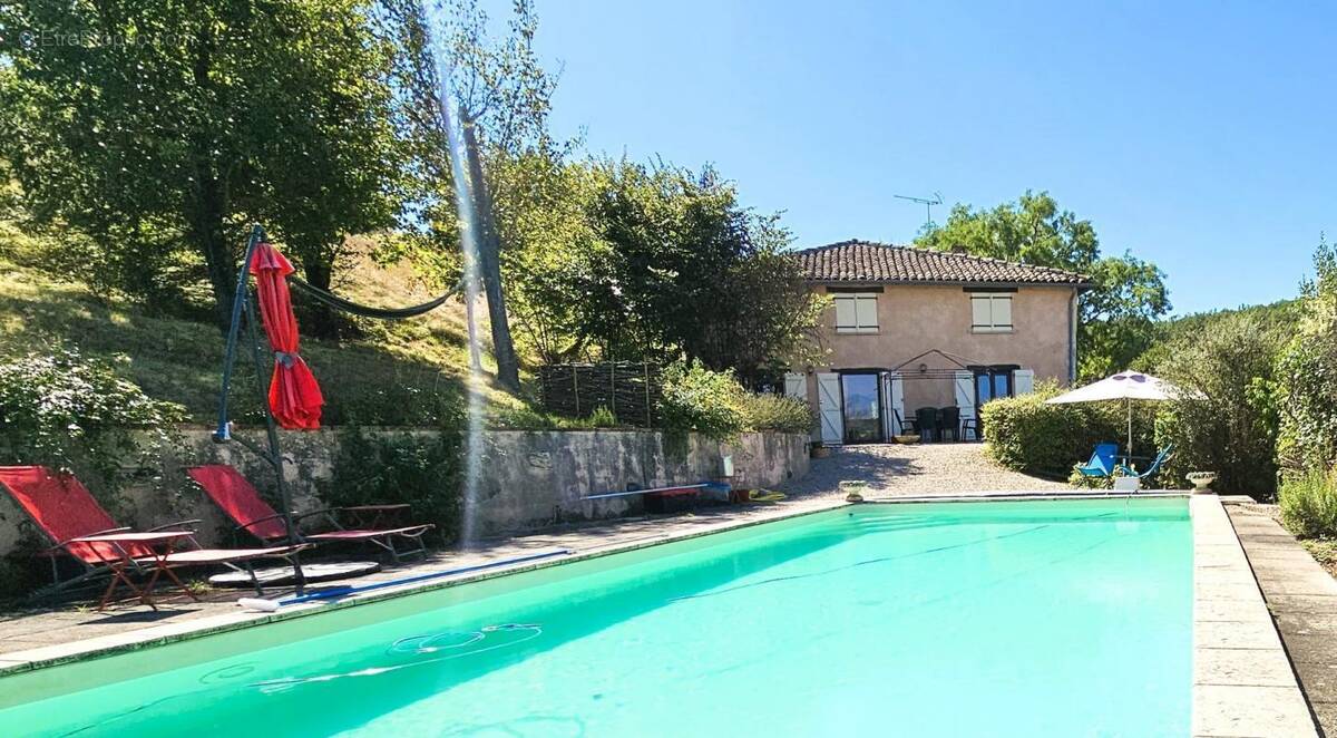 Maison à CASTELNAU-DE-MONTMIRAL