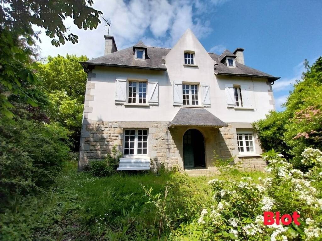 Maison à CHATEAUNEUF-D&#039;ILLE-ET-VILAINE