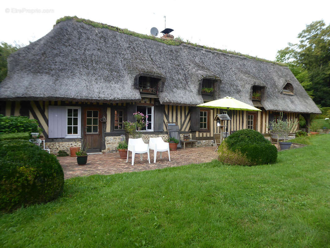 Maison à PONT-L&#039;EVEQUE