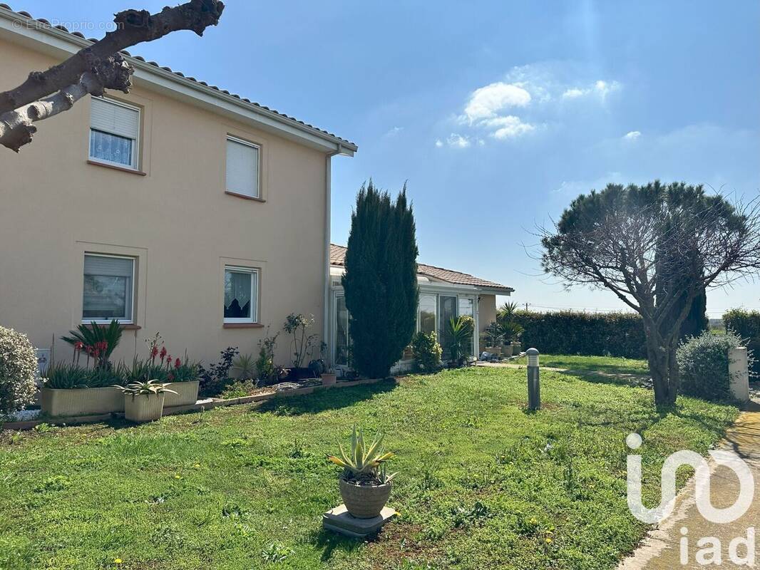 Photo 1 - Maison à SAINT-GILLES